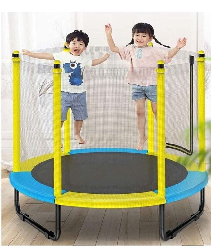Safe Kids Trampoline with Enclosure Net