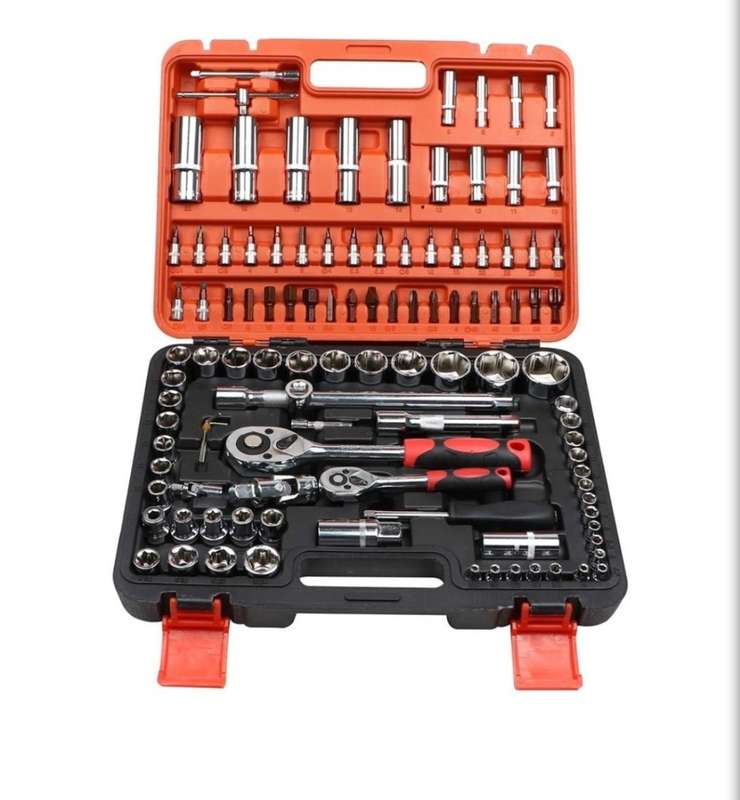 108 Piece Socket Wrench Set