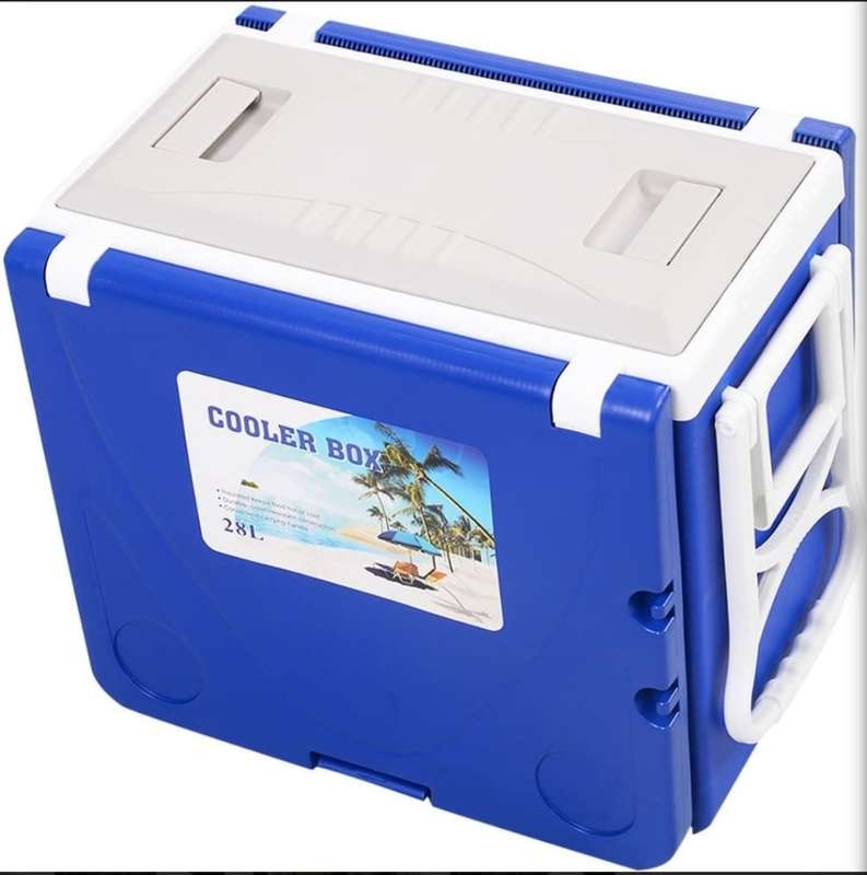 28 Liter Cooler Box Folding Table Chair Set