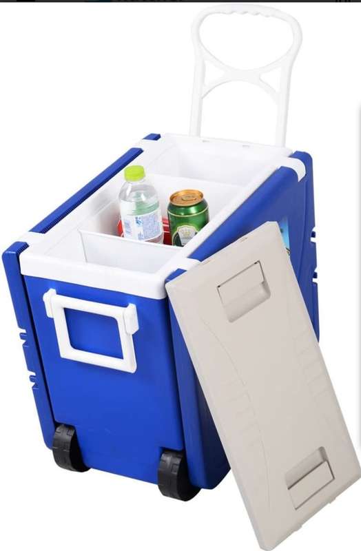 28 Liter Cooler Box Folding Table Chair Set
