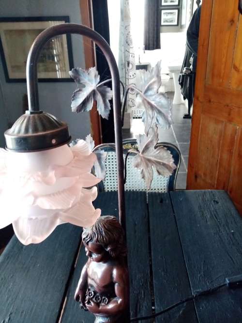 BEAUTIFUL LARGE  FIGURAL LAMP