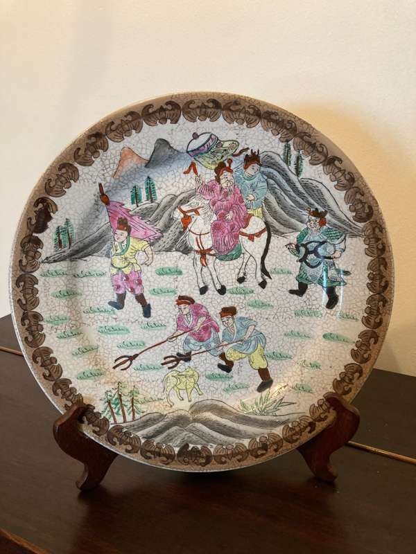 LARGE ORIENTAL  CRACKLE GLAZE CHARGER