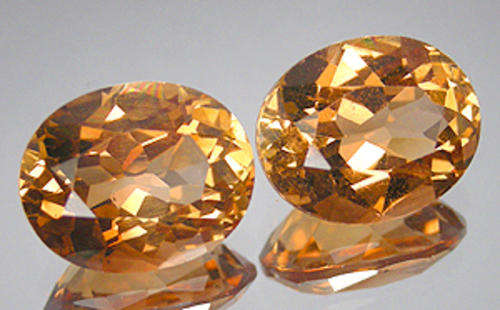 CHARMING PAIR!! 3.00cts TOPAZ - Peach Imperial Champagne - R 2'550.00
