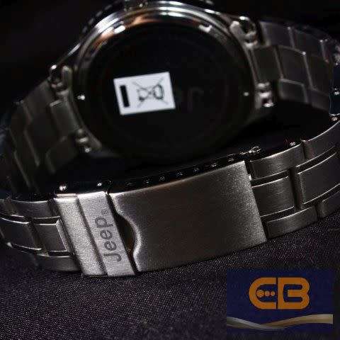 Authentic Jeep men's 100 metre water resistant watch - BRAND NEW - New battery fitted