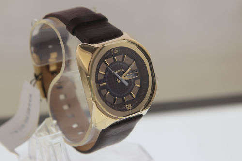 Diesel*** Branded Watch - R1 start with NO Reserve