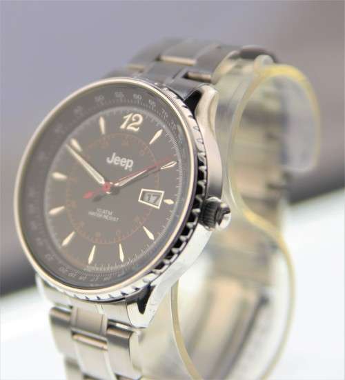 Jeep*** Branded Watch - R1 Start with NO Reserve