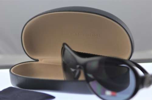 TOMMY HILFIGER*** Branded Sunglasses - R1 Start with NO Reserve