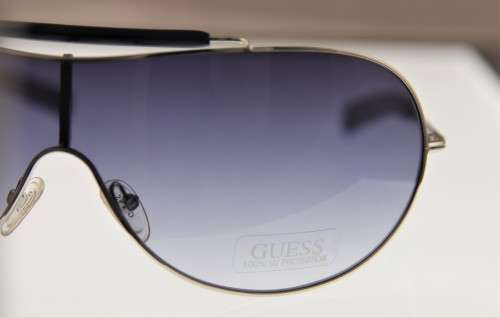 GUESS*** Branded Sunglasses - 100% UV Protection - R1 Start with NO Reserve