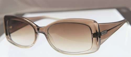 GUESS*** Branded Sunglasses - R1 Start with NO Reserve