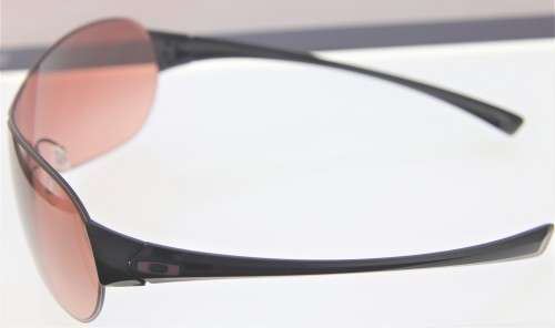 OAKLEY Branded Sunglasses - Made in the USA - R1 Start with NO Reserve