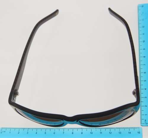 GUESS Branded Sunglasses - R1 Start with NO Reserve