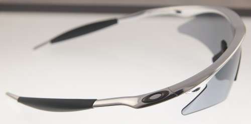 OAKLEY Sunglasses - Made in USA - Semi Rimless - R1 Start with NO Reserve