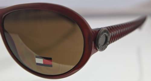 TOMMY HILFIGER Sunglasses - R1 Start with NO Reserve