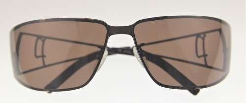 POLICE Sunglasses - Imported from Italy - R1 Start with NO Reserve