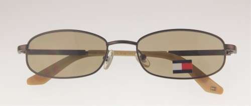 TOMMY HILFIGER Sunglasses - R1 Start with NO Reserve