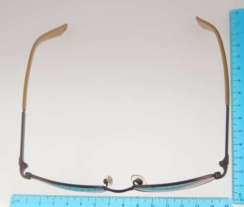TOMMY HILFIGER Sunglasses - R1 Start with NO Reserve