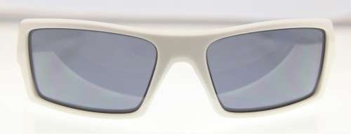 OAKLEY Sunglasses - Made in USA - R1 Start with NO Reserve
