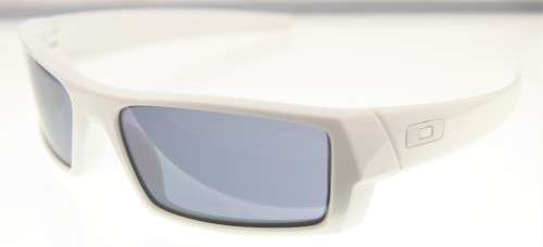 OAKLEY Sunglasses - Made in USA - R1 Start with NO Reserve