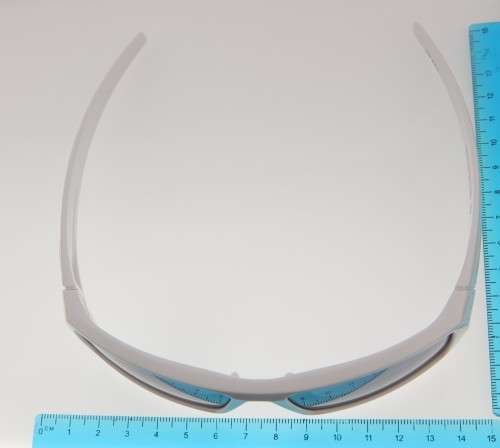 OAKLEY Sunglasses - Made in USA - R1 Start with NO Reserve