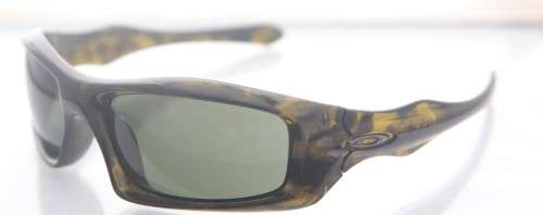 OAKLEY Sunglasses - Made in USA - R1 Start with NO Reserve