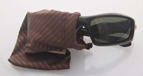 OAKLEY Sunglasses - Made in USA - R1 Start with NO Reserve