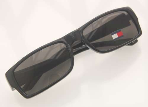 TOMMY HILFIGER Sunglasses