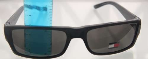 TOMMY HILFIGER Sunglasses