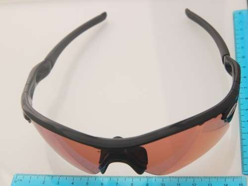 OAKLEY Sunglasses - Made in USA - Semi-Rimless Vented Unilens SPECIAL - R1 Start with NO Reserve