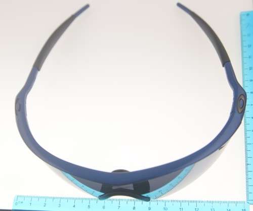 OAKLEY Sunglasses - Made in USA - Semi-Rimless SPECIAL - Last few Oakleys -R1 Start with NO Reserve