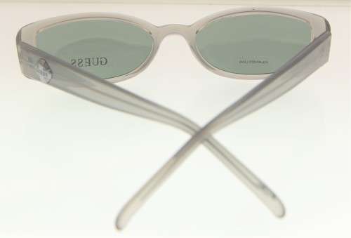 GUESS Branded Sunglasses - Polarized Lens - R1 Start with NO Reserve
