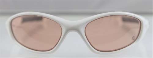 OAKLEY Sunglasses - Made in USA  - R1 Start with NO Reserve