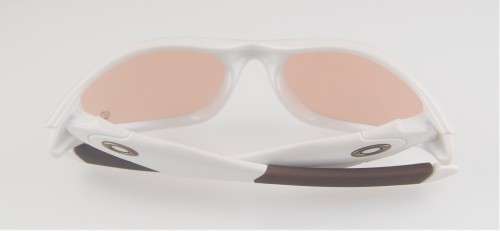 OAKLEY Sunglasses - Made in USA  - R1 Start with NO Reserve