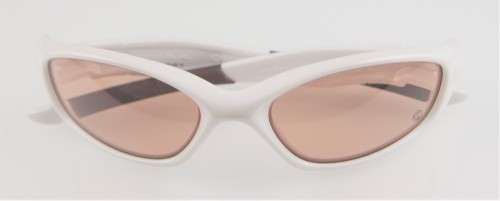OAKLEY Sunglasses - Made in USA  - R1 Start with NO Reserve