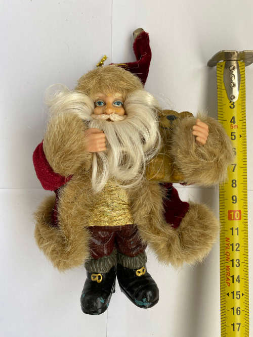 Collectable Santa Tree Ornament 15cm x 10cm