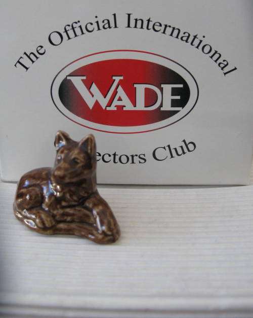 Wade  Alsatian from 1990-1991 World of Dogs - 2002 Value @ $10