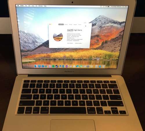MacBook Air 13 inch 256GB Flash Storage (perfect condition)