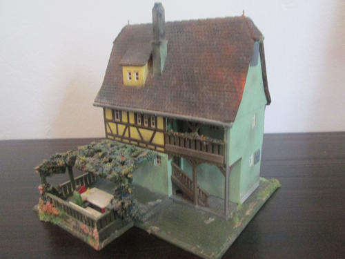 HO Scale Country Inn