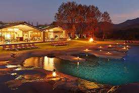 Youth Day luxury getaway for 4 people at Bushman's Nek, Drakensberg
