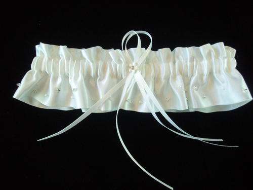 WHITE BRIDAL SATIN GARTER WITH  RIBBON DETAIL