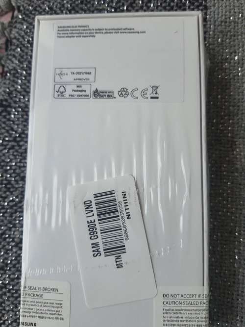 Brand new Samsung S21 FE 5G violet