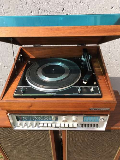 Supersonic Hi-FI