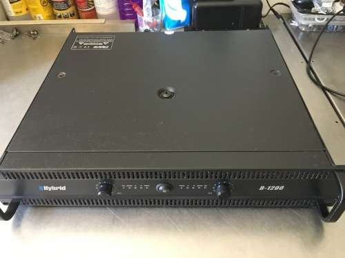 Hybrid Professional amplifier (B-1200)