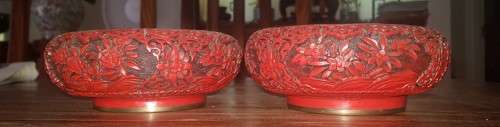 A PAIR OF CHINESE CARVED RED LACQUER POT