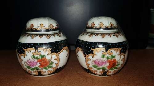 hand-made flower ginger jar with lid x2