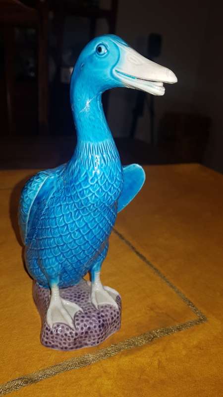Vintage / Antique CHINESE PORCELAIN TURQUOISE Glaze FIGURINE - Duck