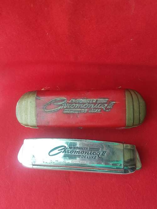 M. Hohner Chromonica 2 Deluxe
