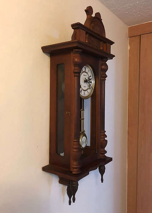 ANTIQUE BLESSING WALL CLOCK 30 DAYS WINDING