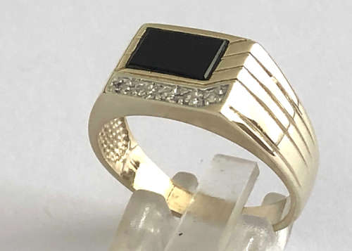 ONIX AND DIAMOND GOLD MENS RING, SOLID 9 CT