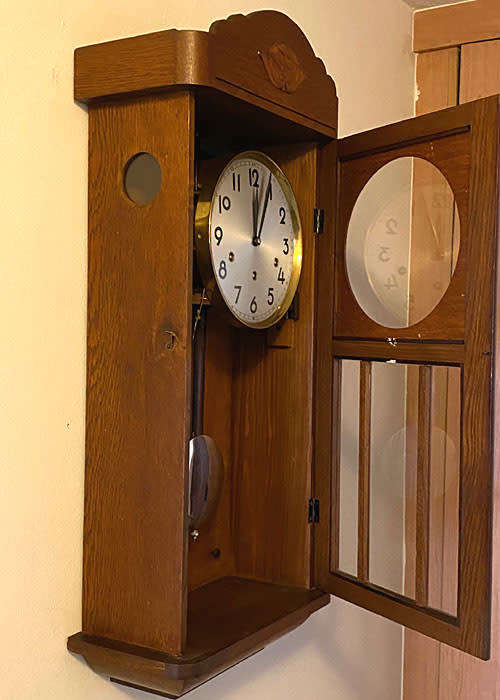 ANTIQUE JUNGHANS WESTMINSTER CHIME WALL CLOCK W64 C 1950 IN PERFECT CONDITIONS