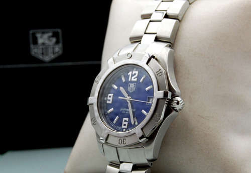 Vintage Tag Heuer Professional 200 meters, Men`s Watch, Very Good Conditions